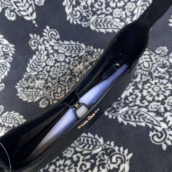 Kate Spade Aster Crossbody - Picture 4 of 16